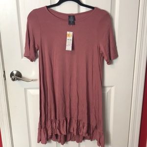 Agnes & Dora NWT Ruffle Tunic Small